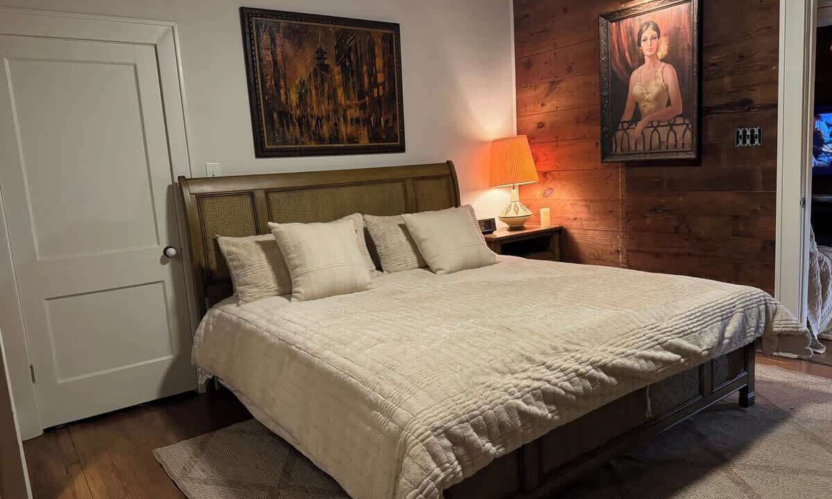 Photo of Bedroom in Greater Heights