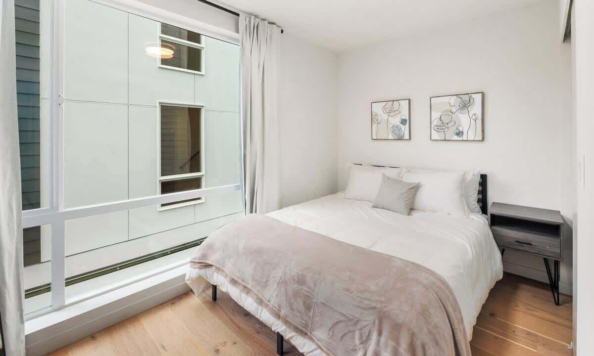 Photo of Bedroom in North Beacon Hill
