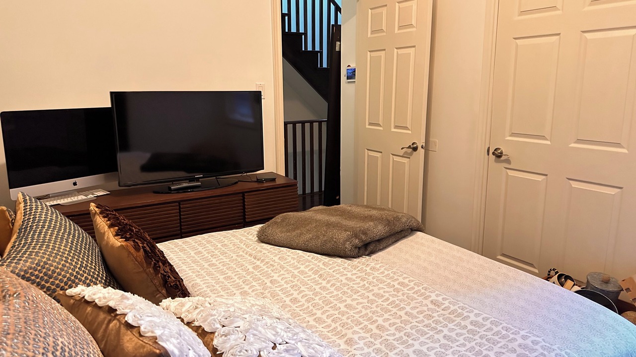 Photo of Bedroom in Cabbagetown