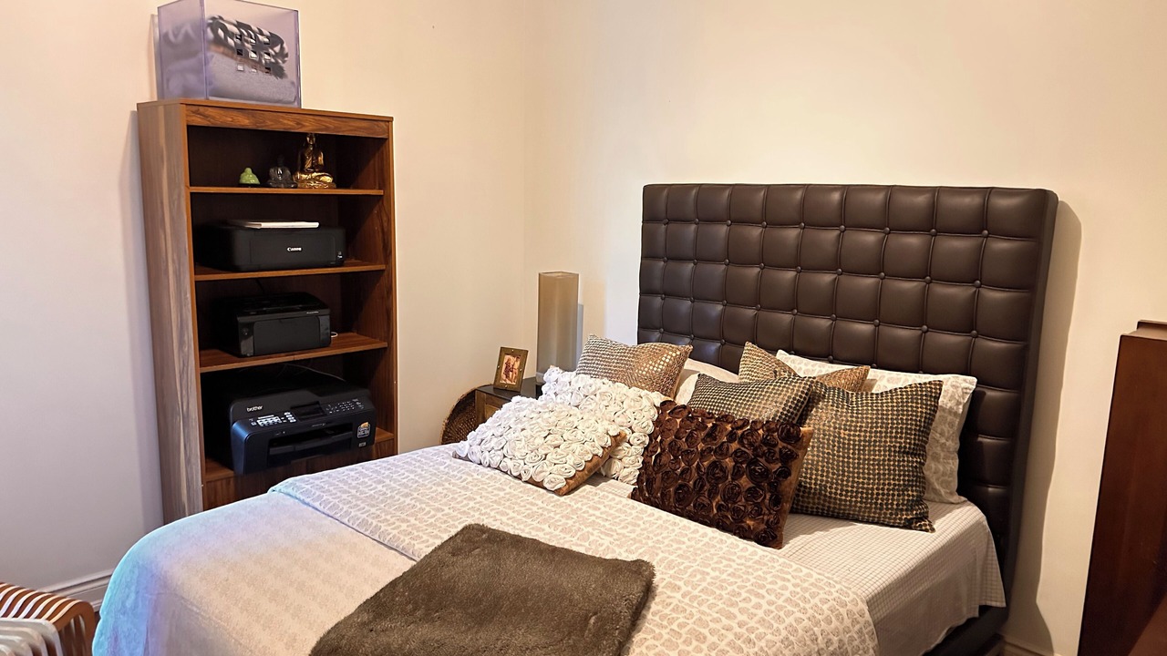 Photo of Bedroom in Cabbagetown