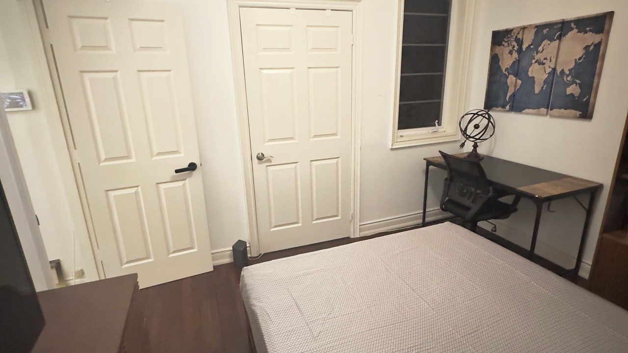 Photo of Bedroom in Cabbagetown