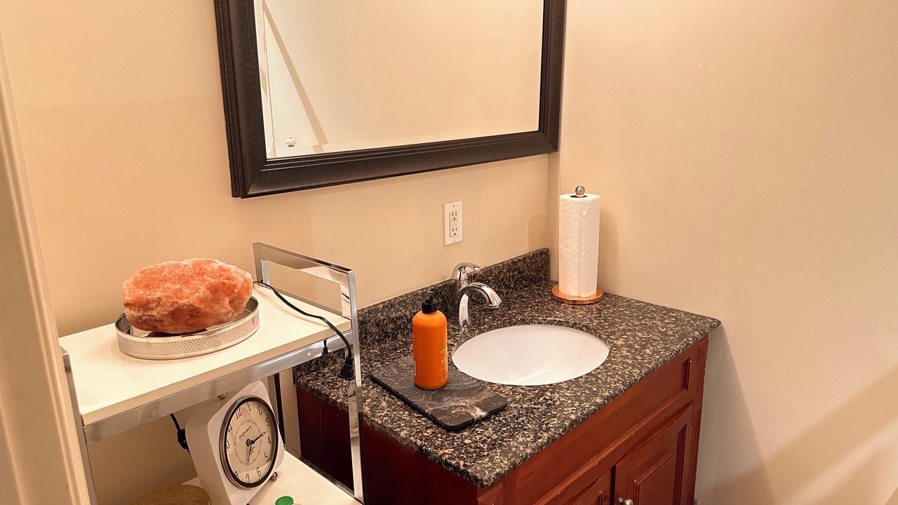 Photo of Bathroom in Cabbagetown