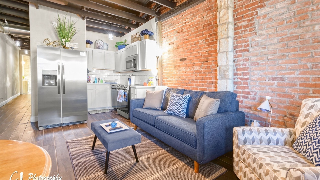 Photo of Livingroom in Baird
