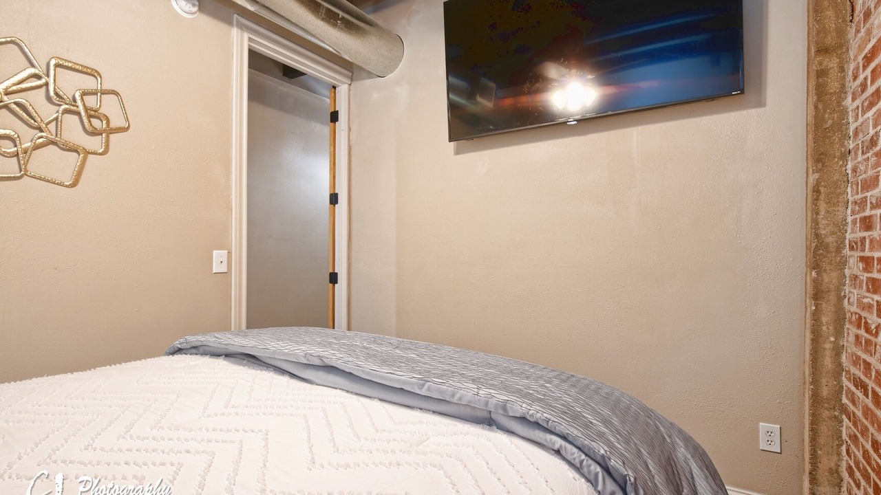 Photo of Bedroom in Baird