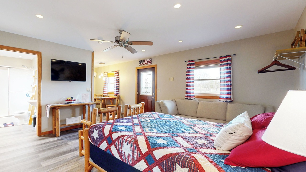 Photo of Bedroom in Murphysboro