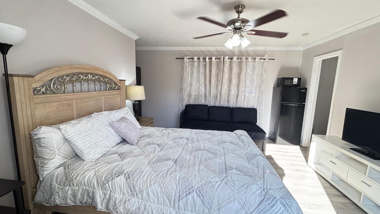 Photo of Bedroom in Woodlake - Briar Meadow
