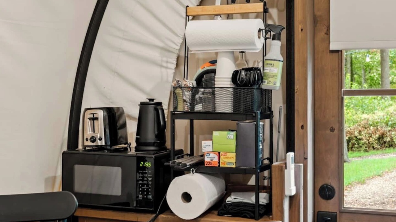 Photo of Others in Strasburg