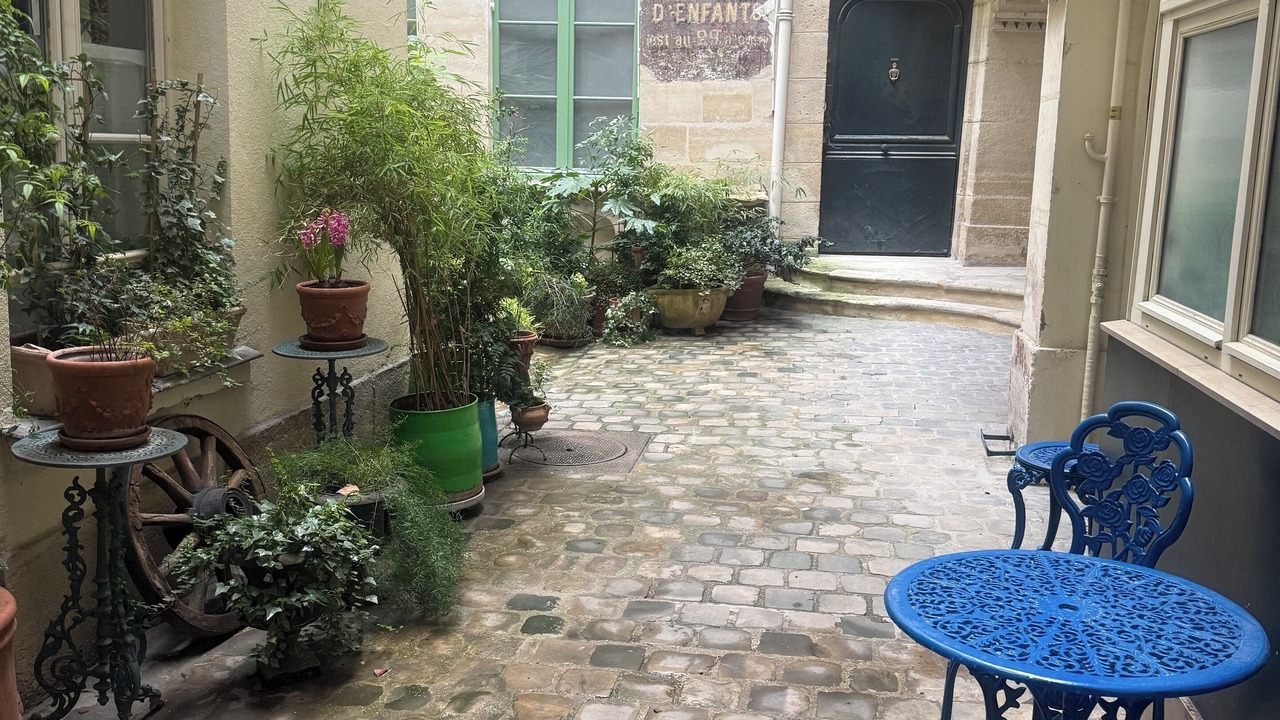 Photo of Outdoor in Arsenal