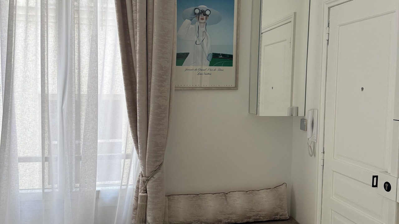Photo of Livingroom in Arsenal