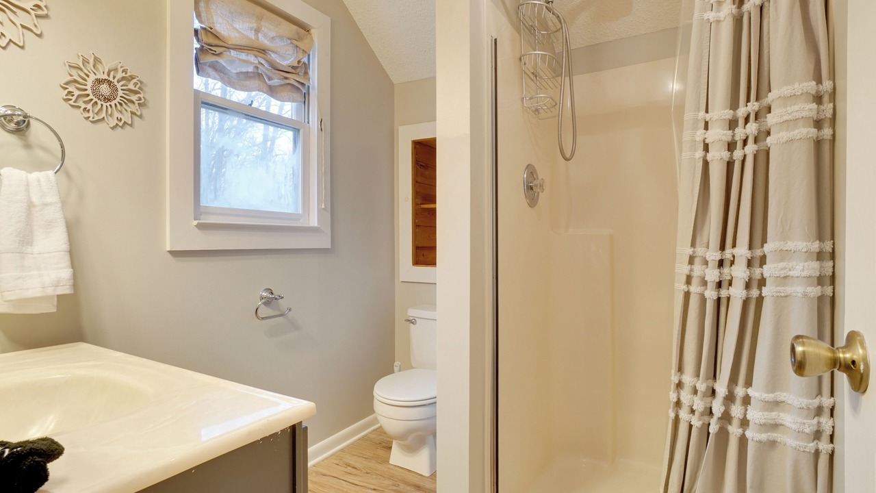 Photo of Bathroom in Sautee Nacoochee