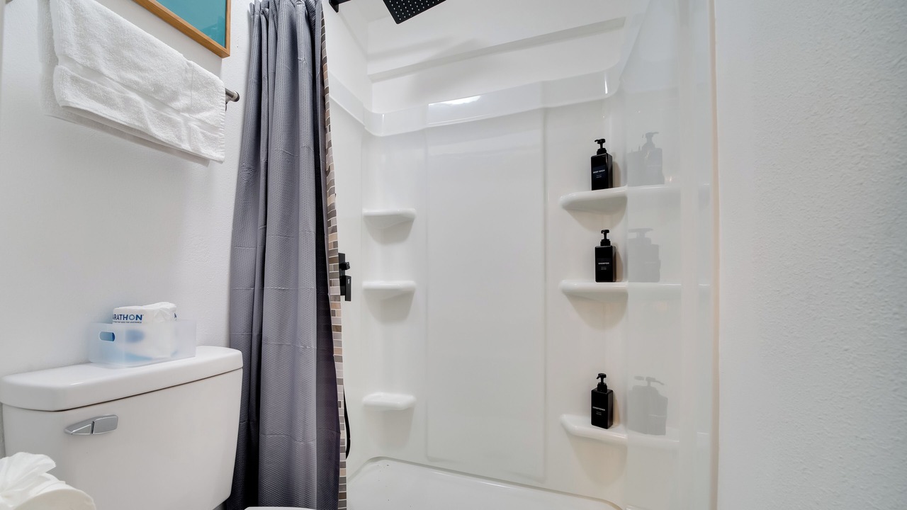 Photo of Bathroom in Lake Hills