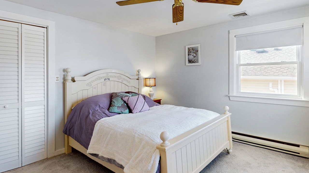 Photo of Bedroom in Scituate