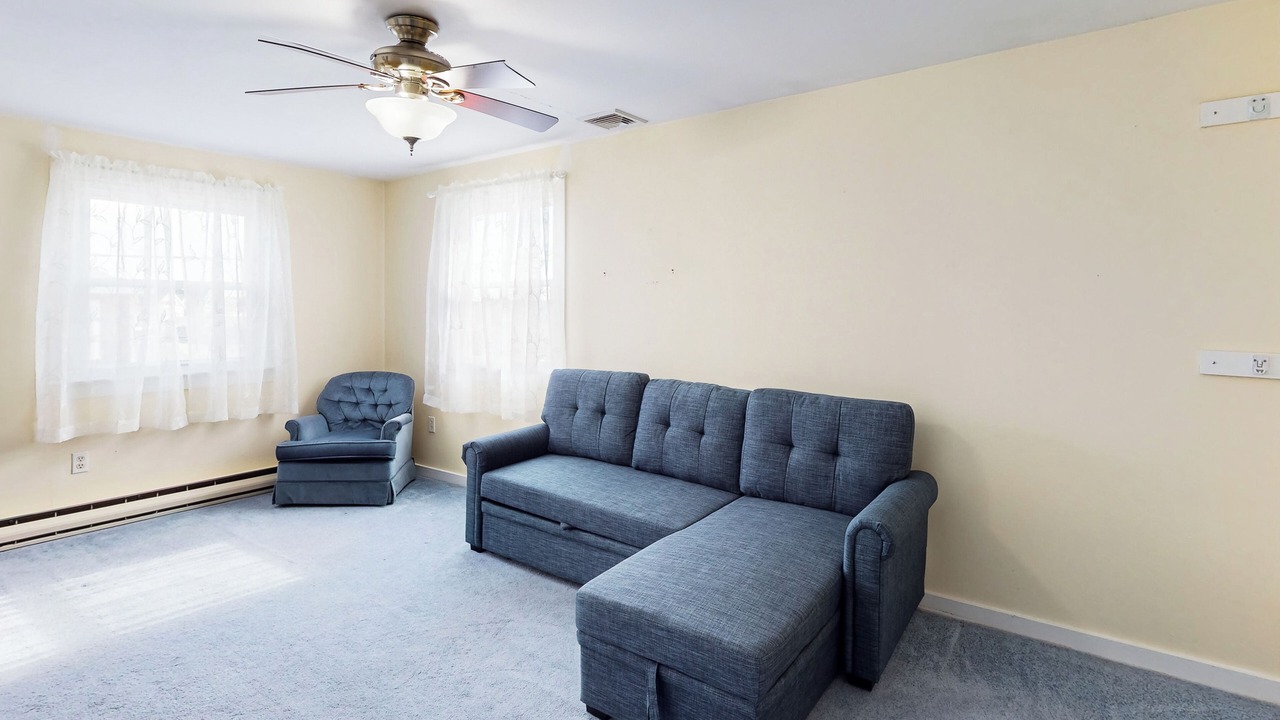 Photo of Livingroom in Scituate