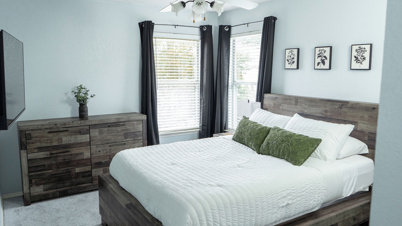 Photo of Bedroom in South Arlington