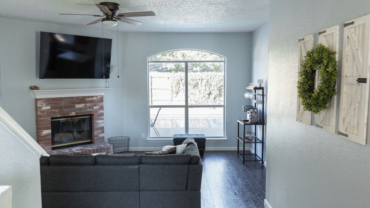 Photo of Livingroom in South Arlington