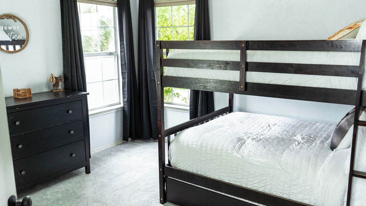 Photo of Bedroom in South Arlington