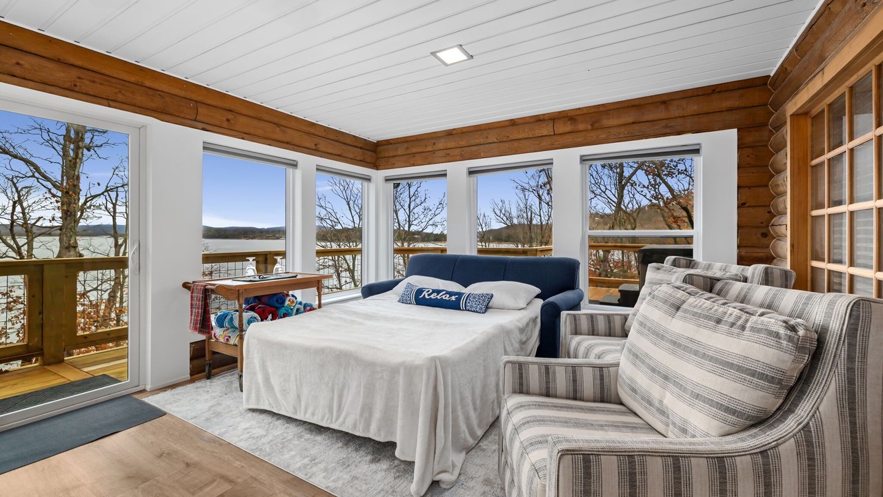 Photo of Bedroom in Rogers