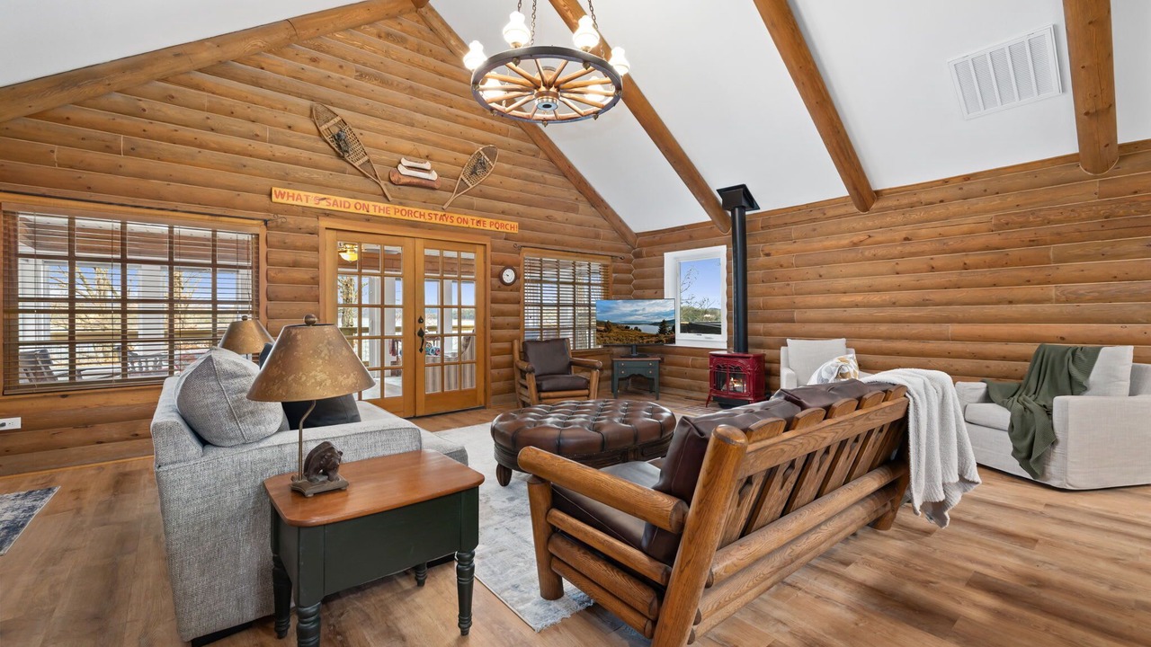 Photo of Livingroom in Rogers
