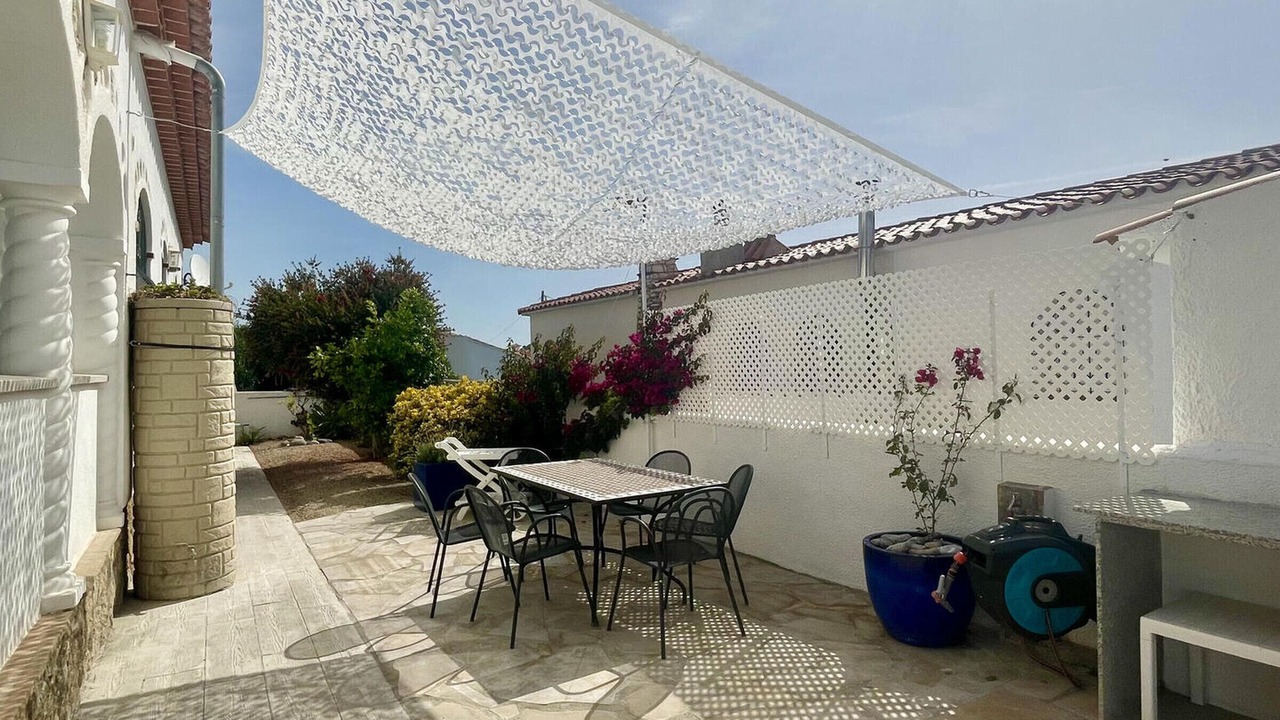 Photo of Outdoor in Miami Platja