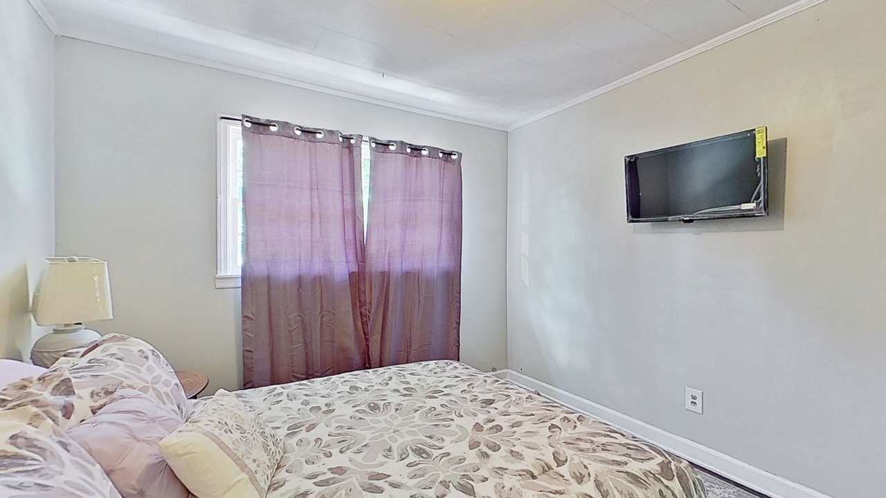 Photo of Bedroom in Macon