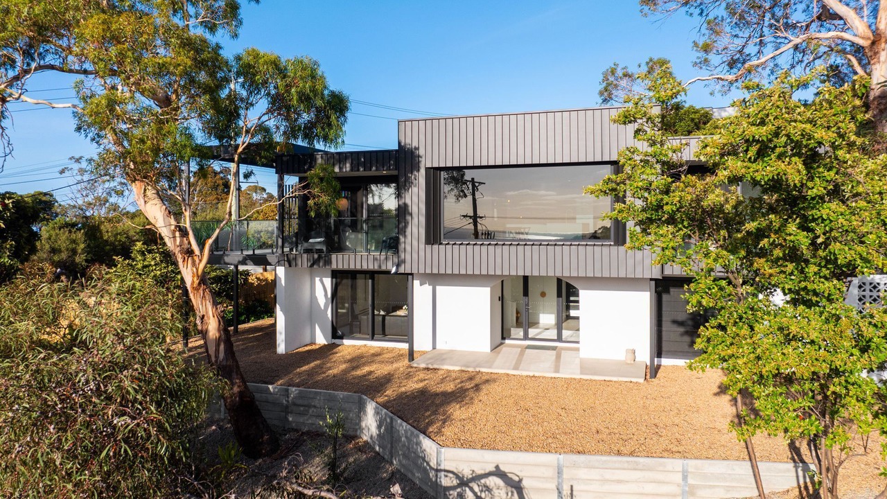 Photo of Outdoor in McCrae