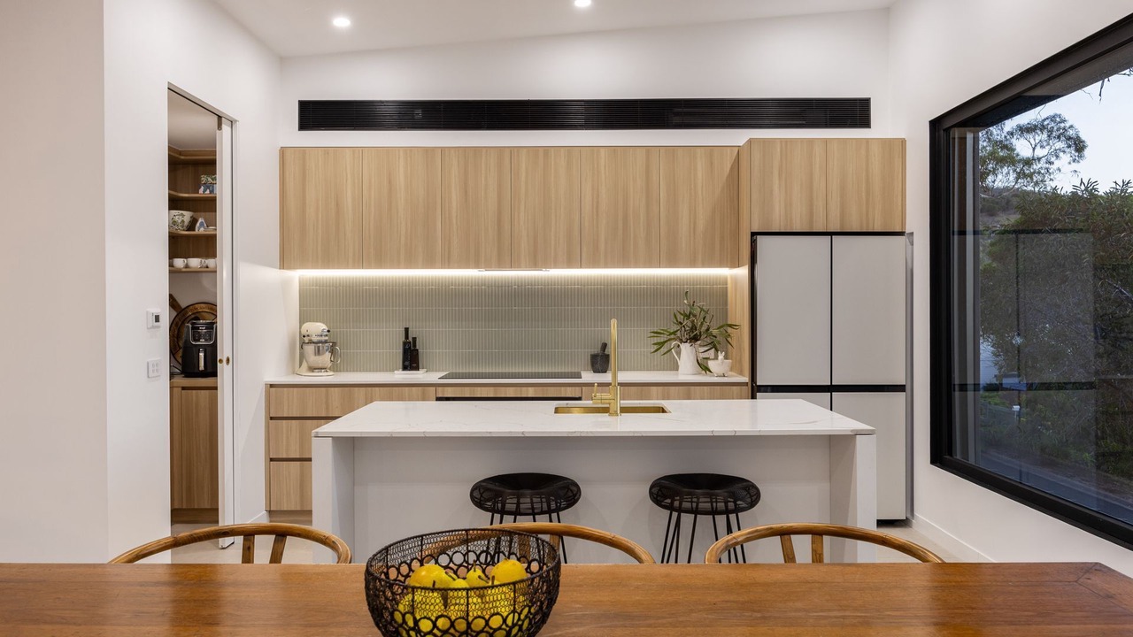 Photo of Others in McCrae