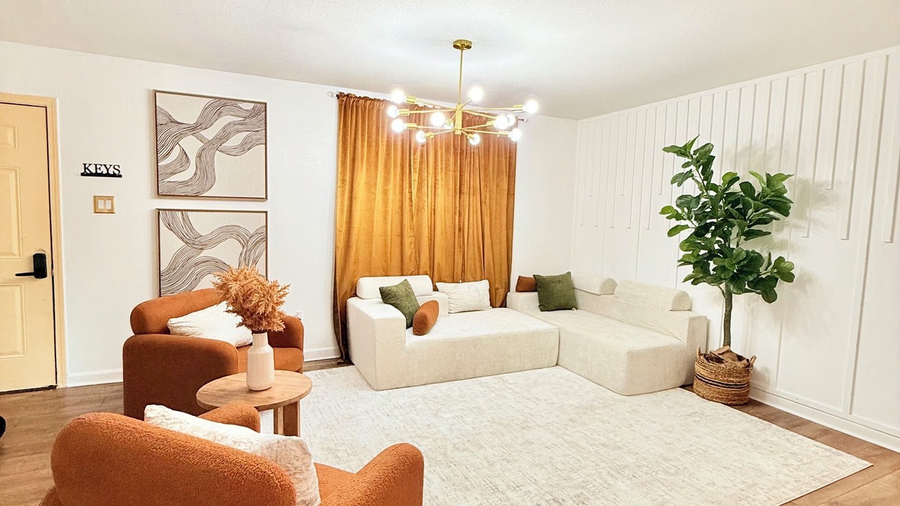 Photo of Livingroom in Northside