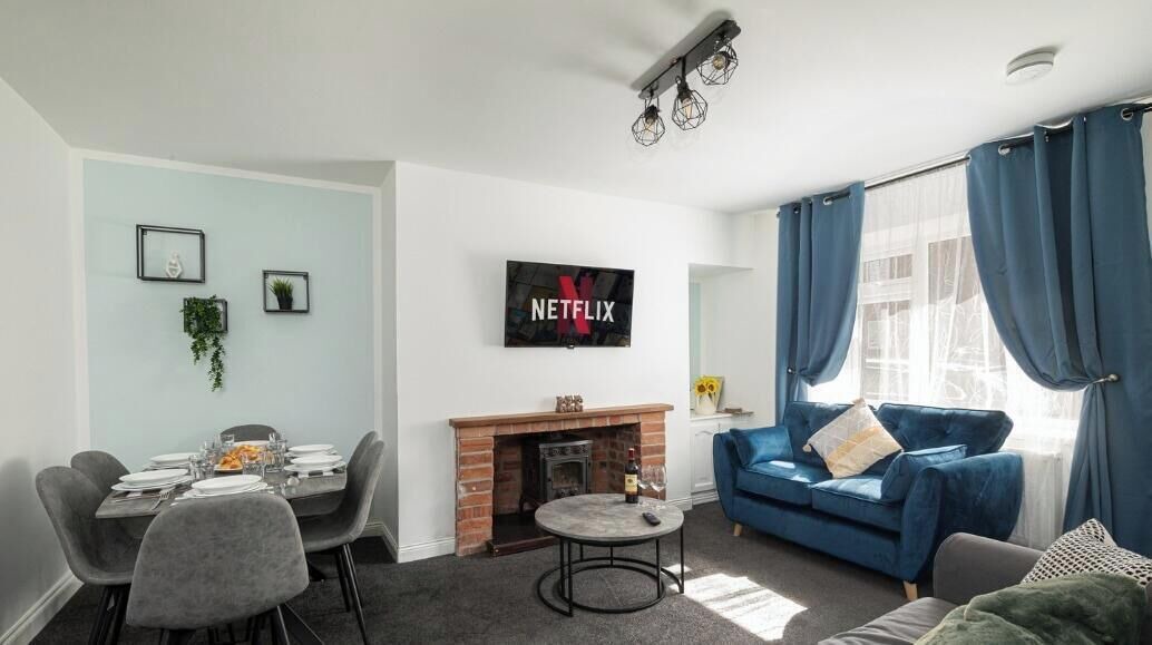 Photo of Livingroom in Carrville