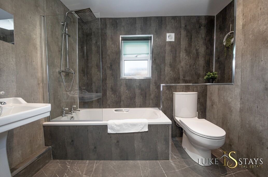 Photo of Bathroom in Carrville