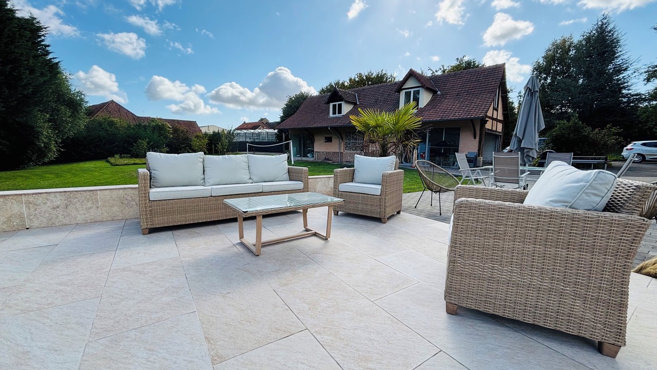 Photo of Patio Balcony in Airaines