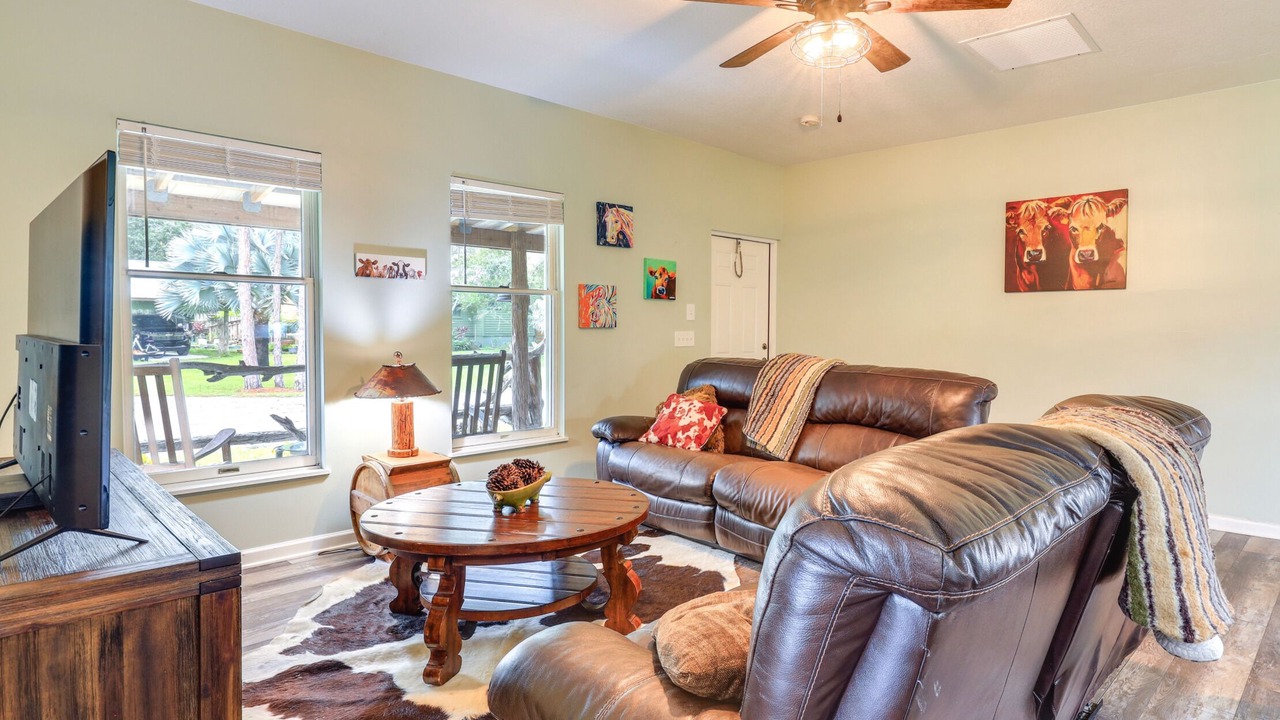 Photo of Livingroom in Palm City