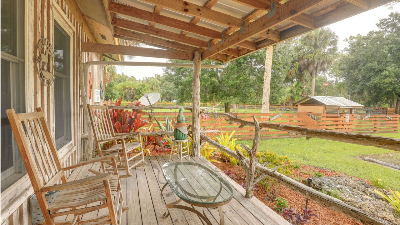 Photo of Patio Balcony in Palm City