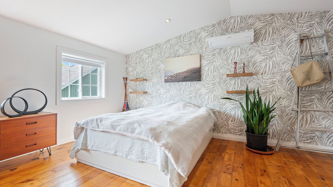 Photo of Bedroom in Turkey Point