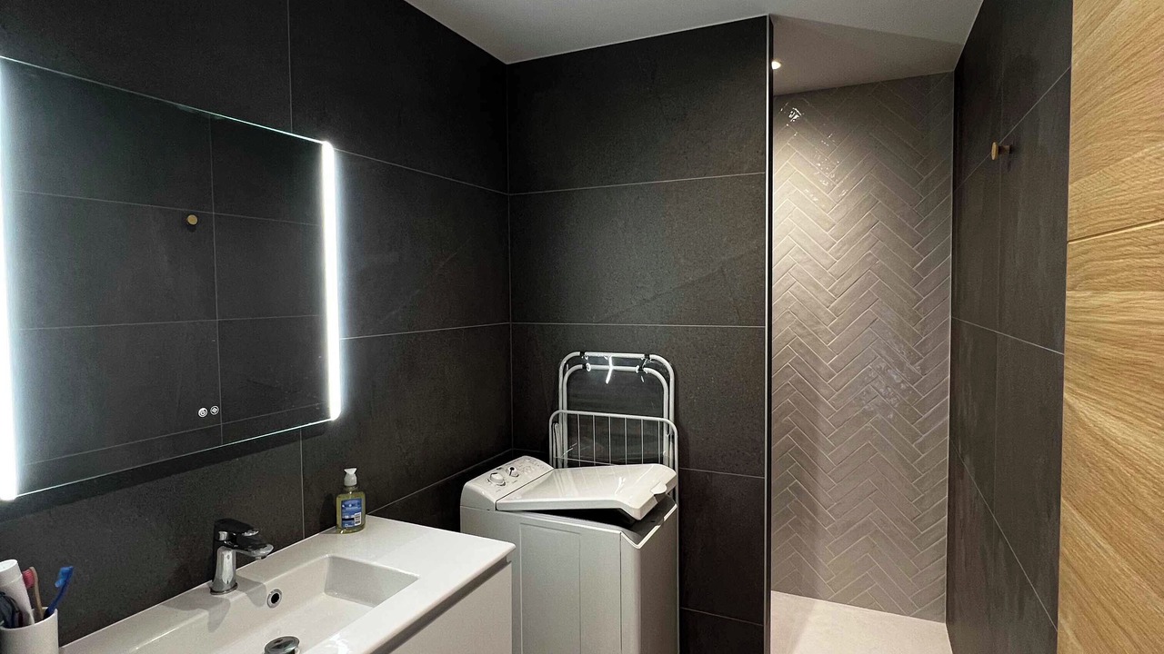 Photo of Bathroom in 7th Arrondissement