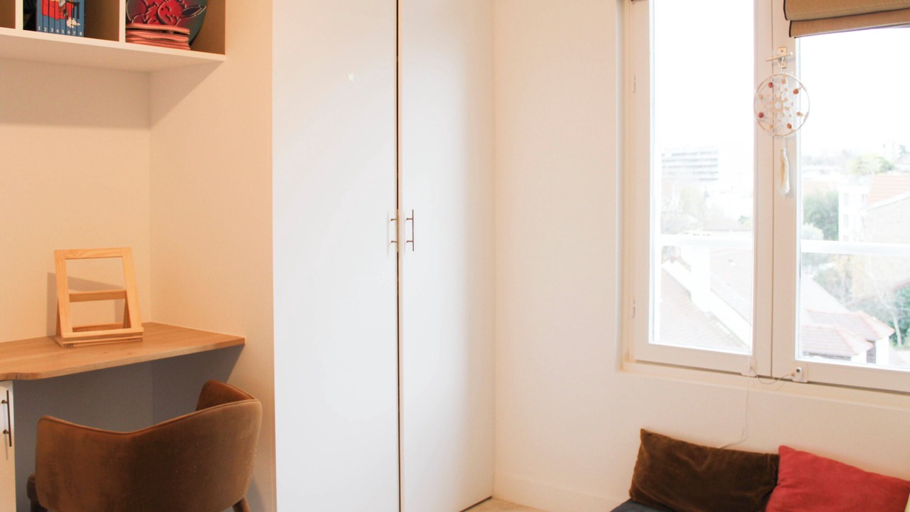 Photo of Bedroom in Suresnes