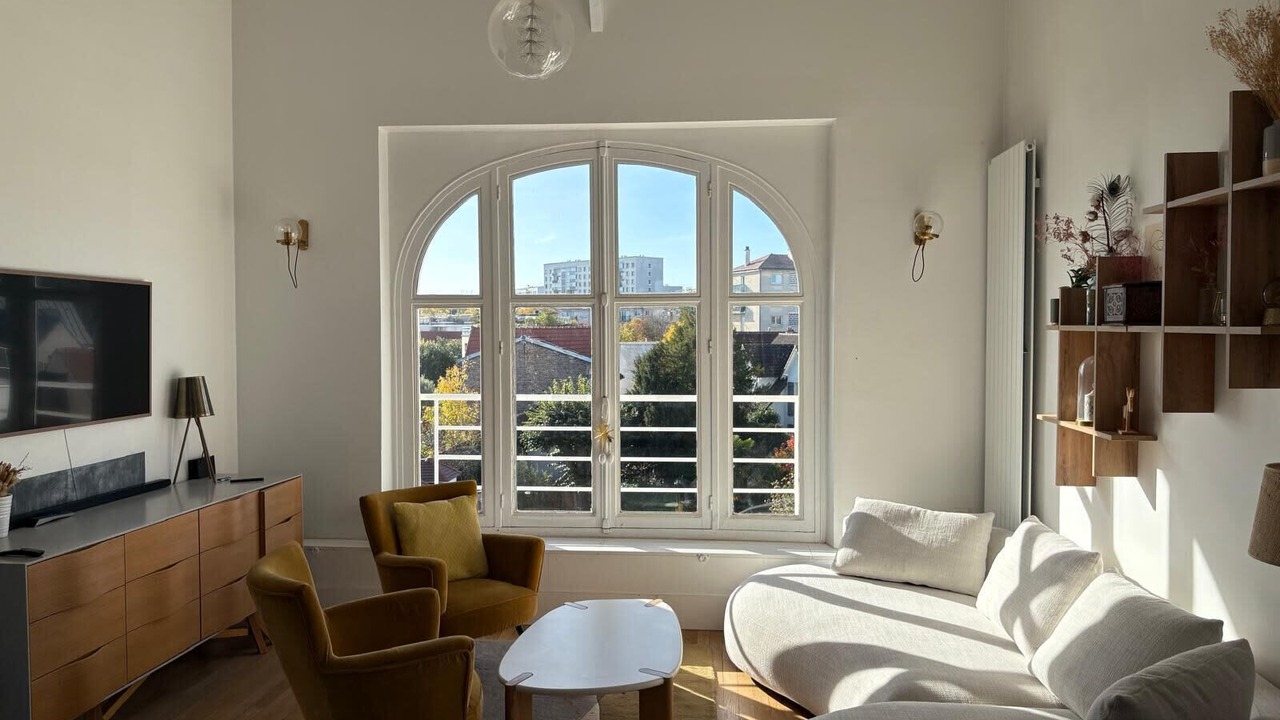 Photo of Livingroom in Suresnes