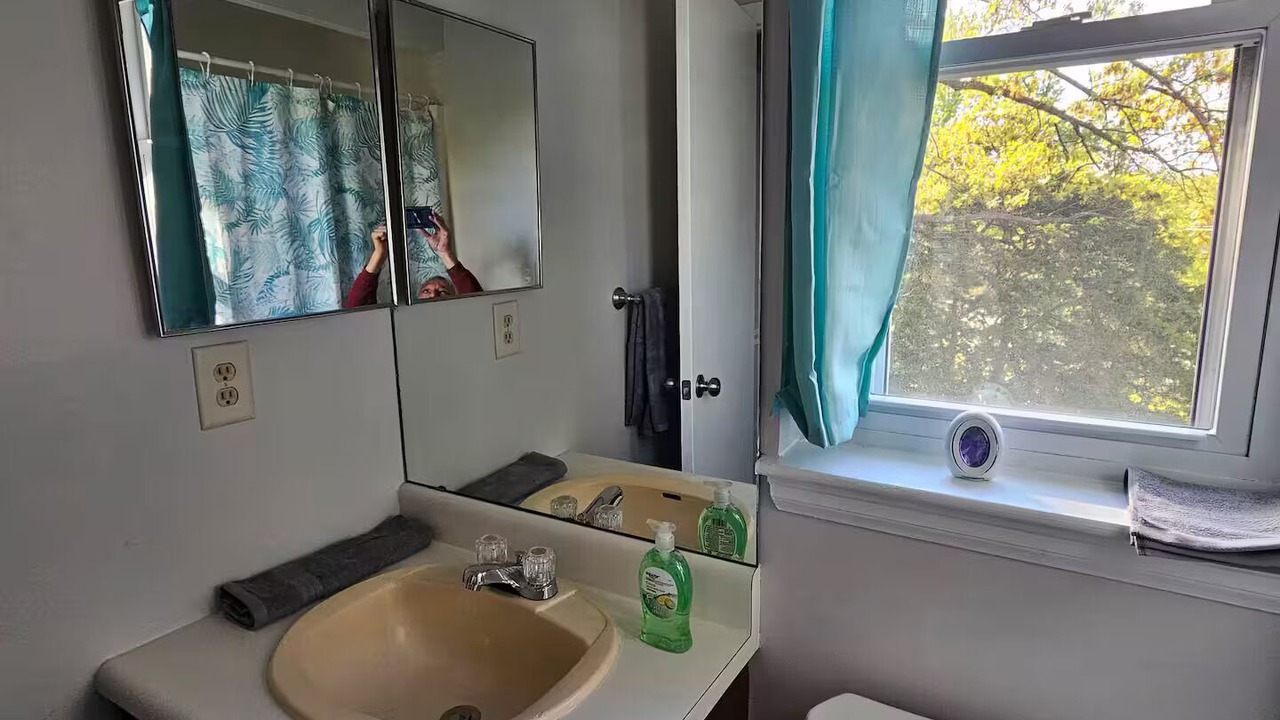 Photo of Bathroom in St. Peters