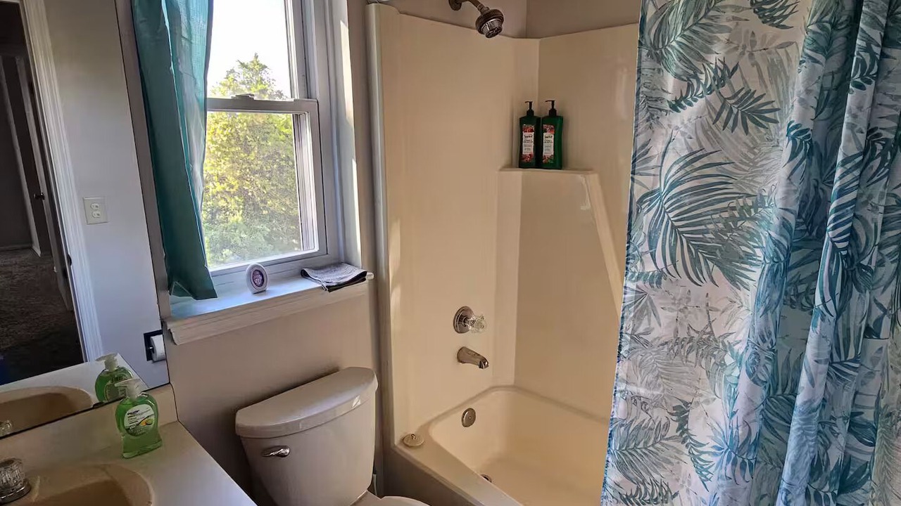 Photo of Bathroom in St. Peters