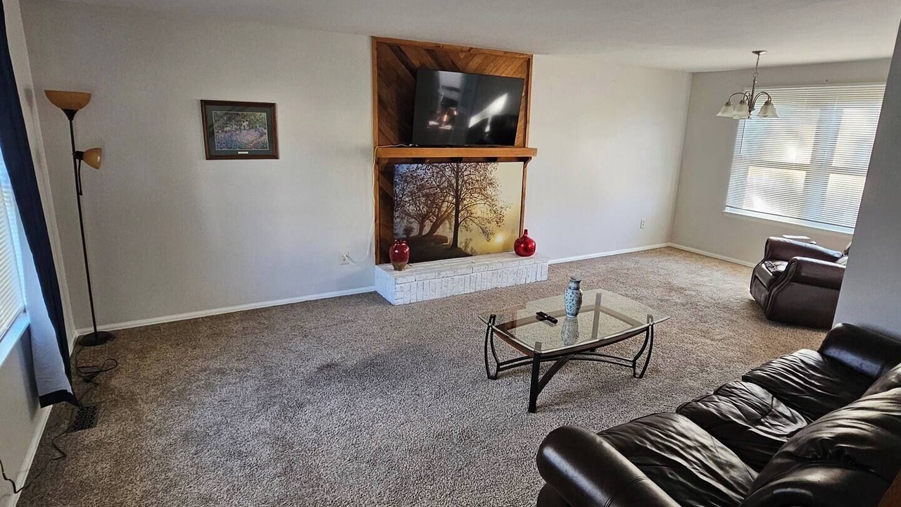 Photo of Livingroom in St. Peters