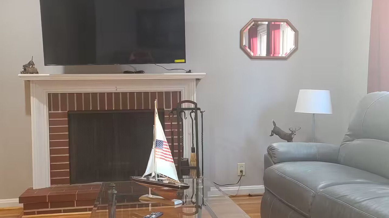 Photo of Livingroom in Kirkwood