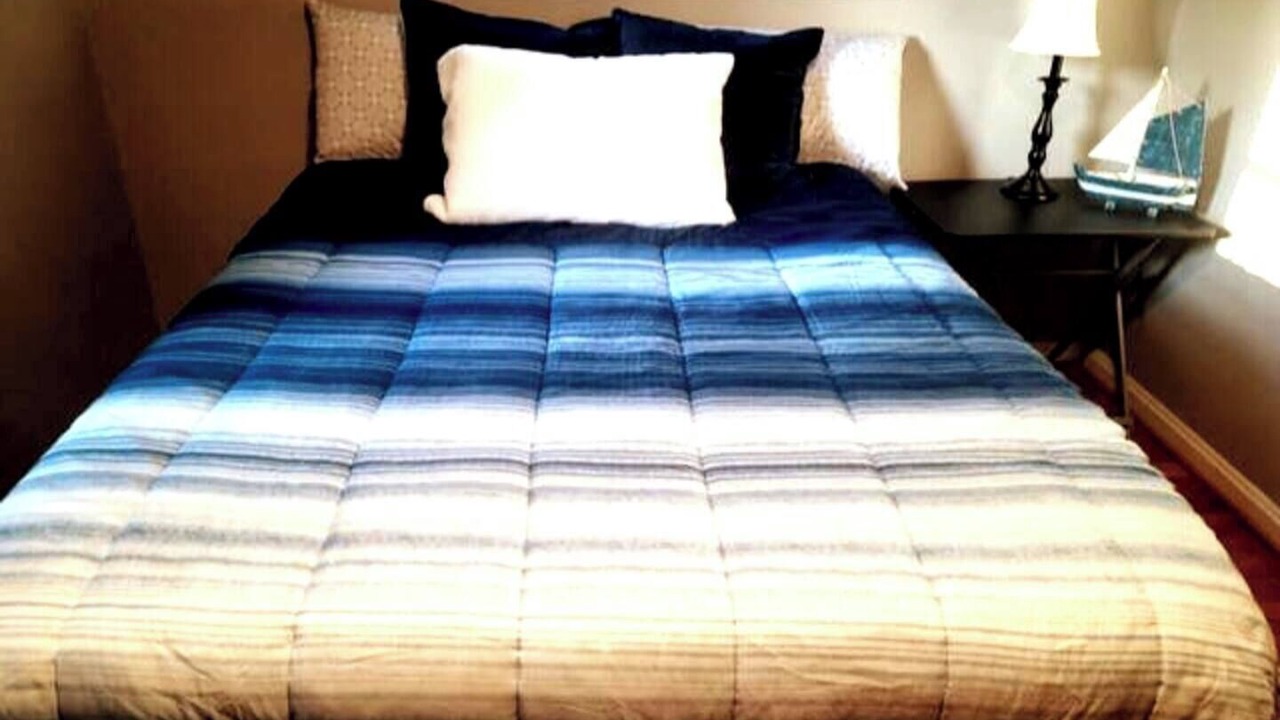 Photo of Bedroom in Kirkwood