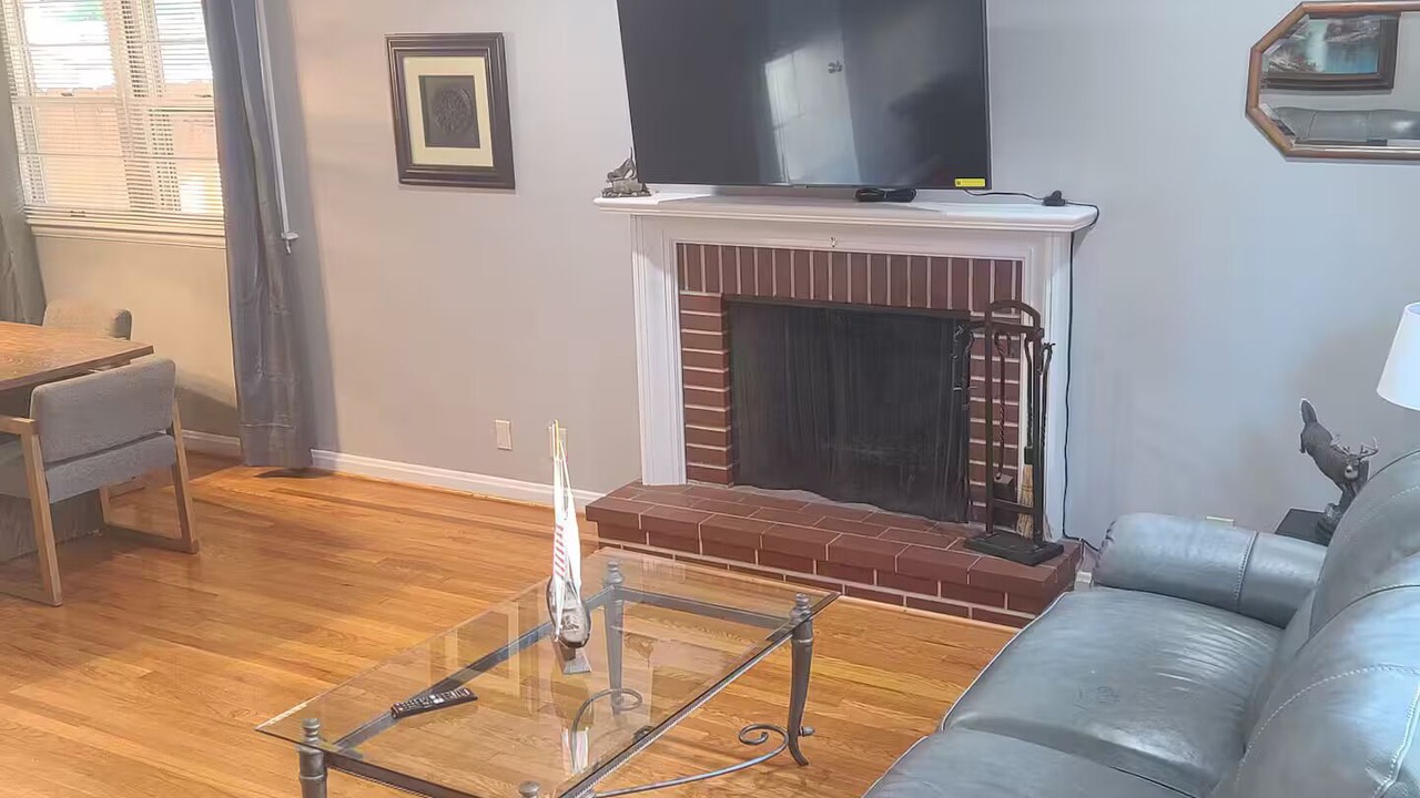 Photo of Livingroom in Kirkwood