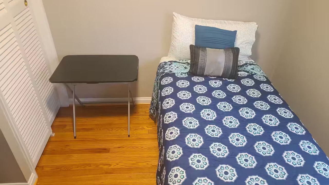 Photo of Bedroom in Kirkwood
