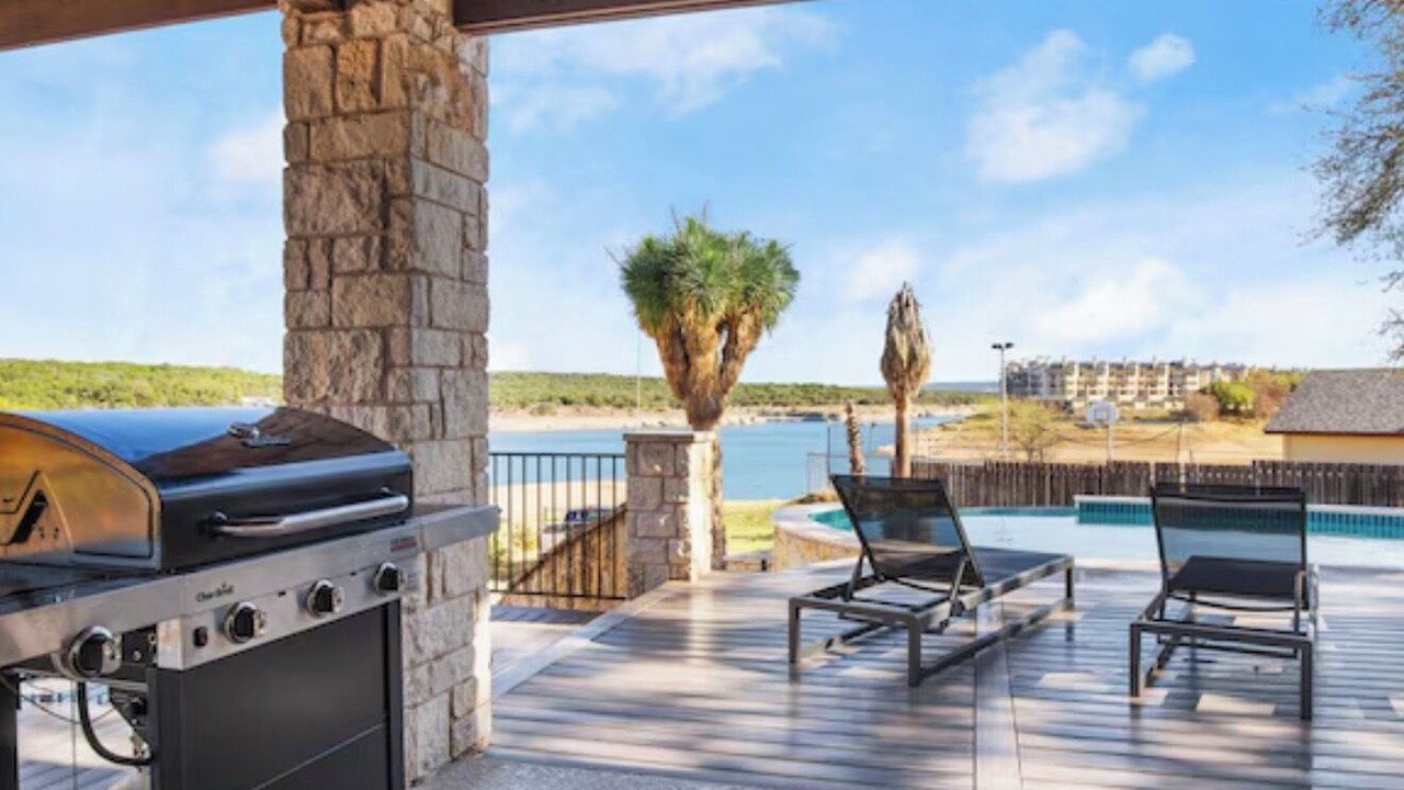 Photo of Patio Balcony in Highland Lake Estates