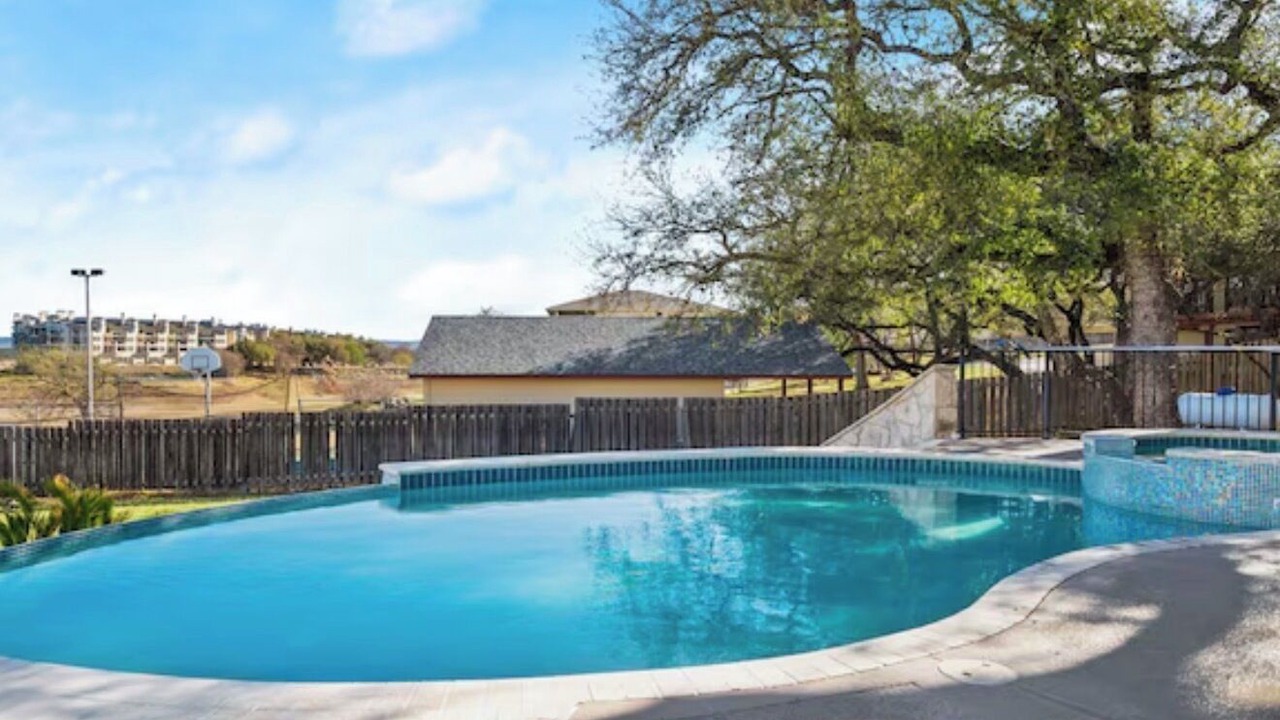 Photo of Outdoor in Highland Lake Estates