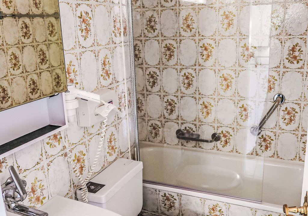 Photo of Bathroom in Falera