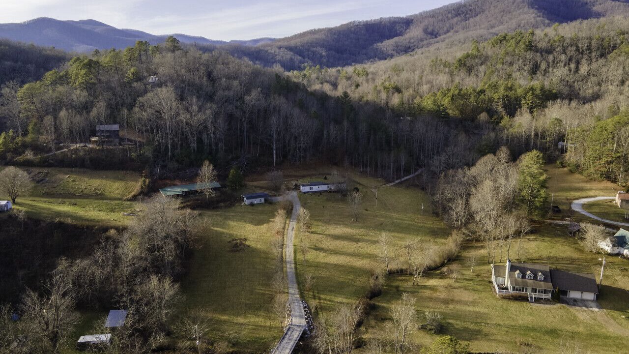 Photo of Others in Balsam Grove