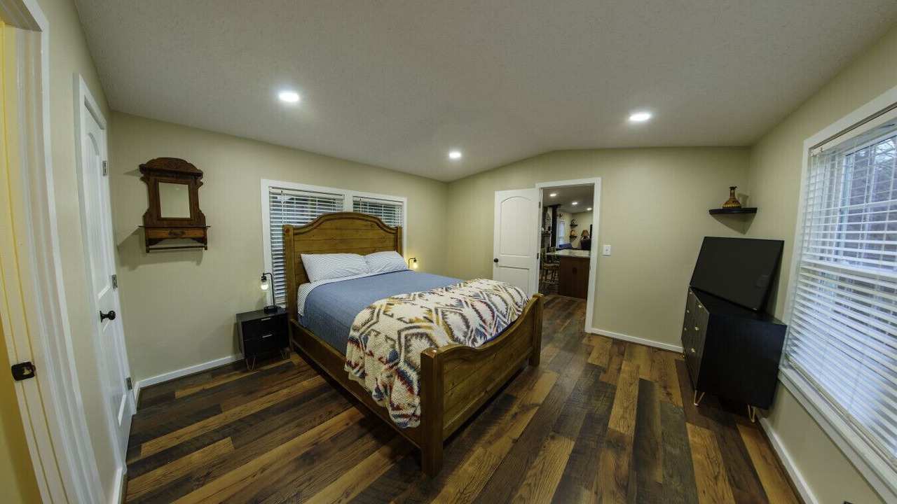 Photo of Bedroom in Balsam Grove
