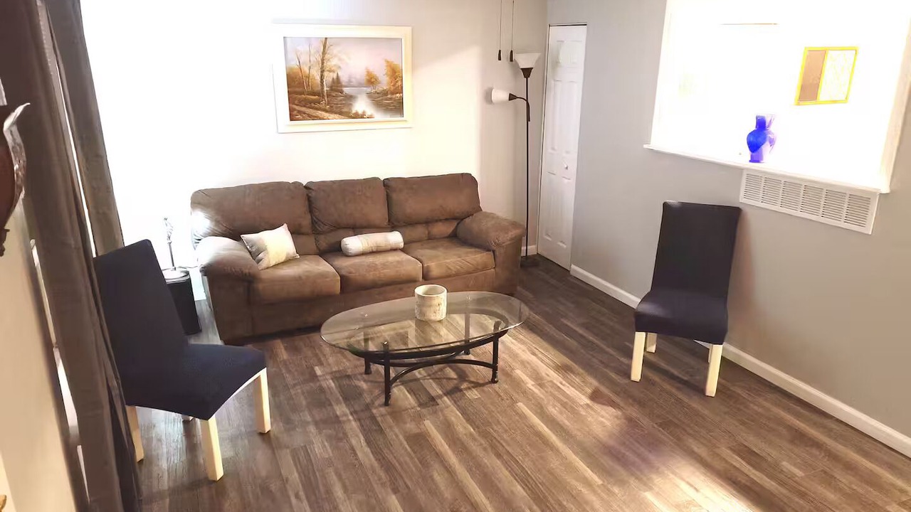 Photo of Livingroom in Fenton