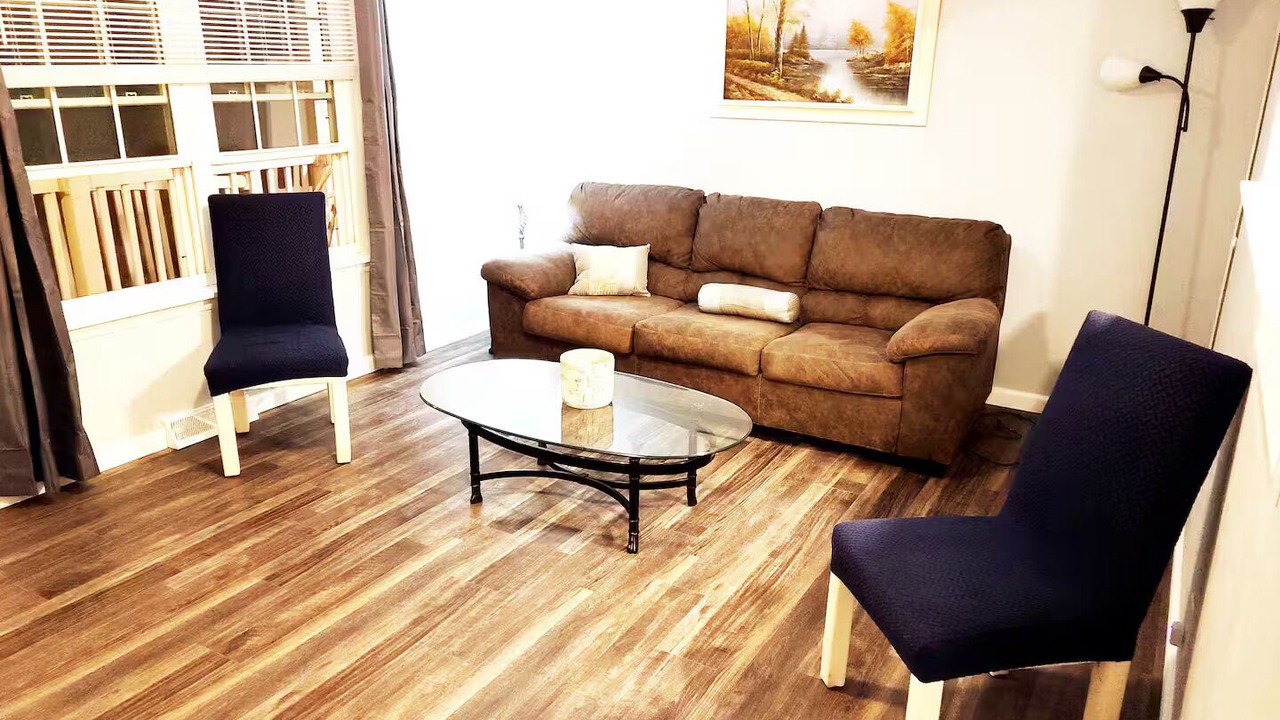 Photo of Livingroom in Fenton